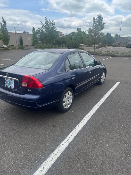 2001 Honda Civic 7th Gen - Image 2 of 6