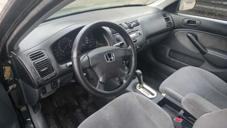 2001 Honda Civic 7th Gen - Image 3 of 10
