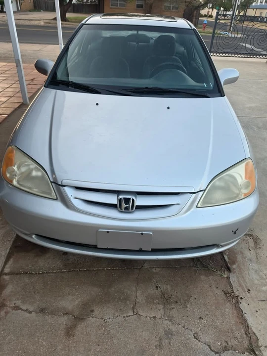 2001 Honda Civic 7th Gen - Image 2 of 9