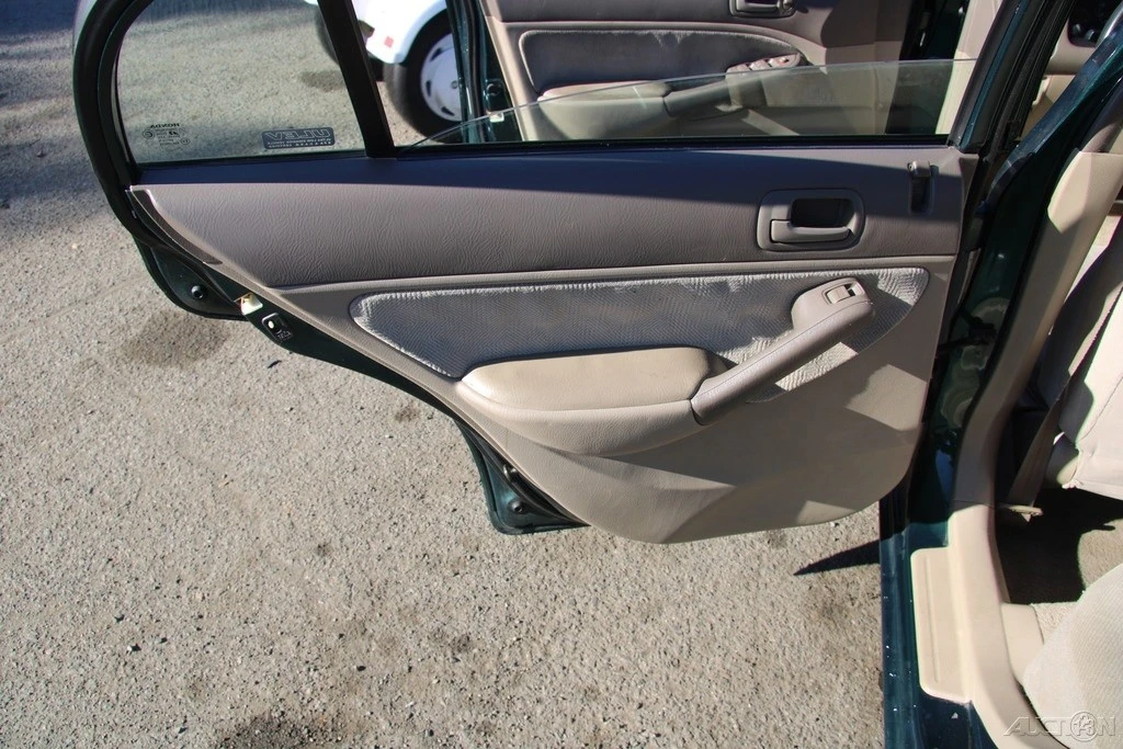 2001 Honda Civic 7th Gen - Image 18 of 21