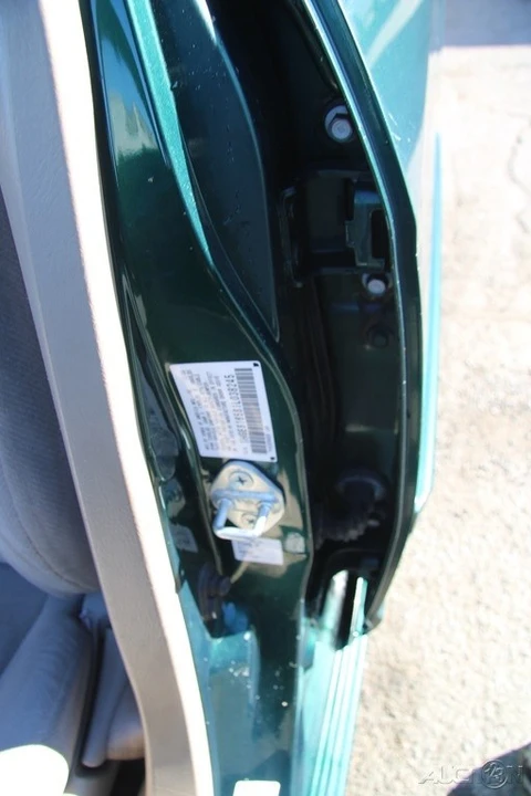 2001 Honda Civic 7th Gen - Image 10 of 21