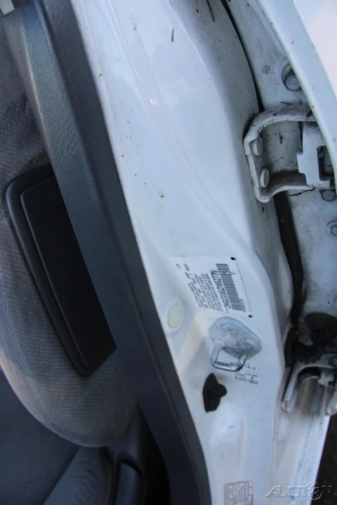 2001 Honda Civic 7th Gen - Image 10 of 21