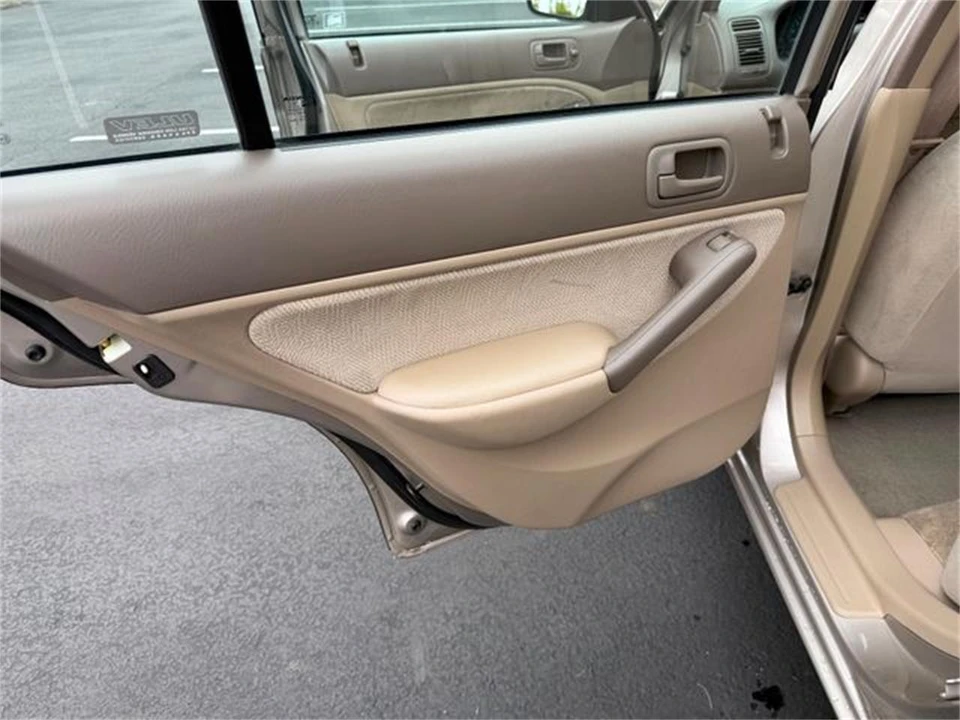 2001 Honda Civic 7th Gen - Image 17 of 31