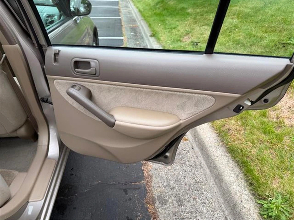 2001 Honda Civic 7th Gen - Image 23 of 31