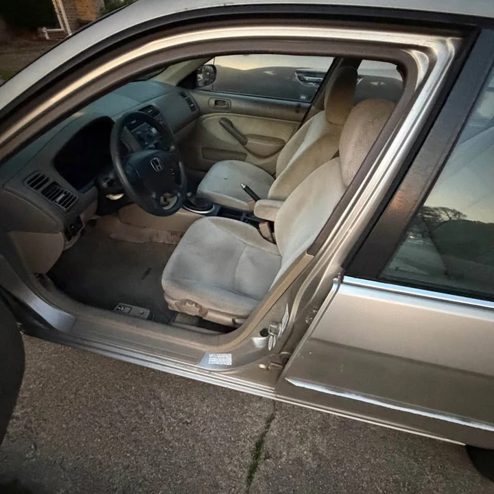 2001 Honda Civic 7th Gen - Image 7 of 10