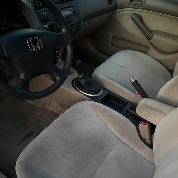 2001 Honda Civic 7th Gen - Image 5 of 10