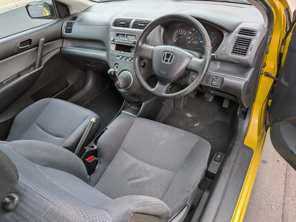 2001 Honda Civic 7th Gen - Image 9 of 16