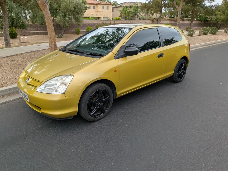 2001 Honda Civic 7th Gen - Image 2 of 16