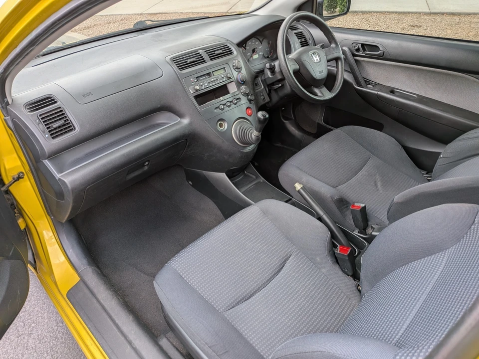 2001 Honda Civic 7th Gen - Image 10 of 16