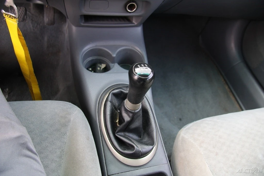 2001 Honda Civic 7th Gen - Image 18 of 21