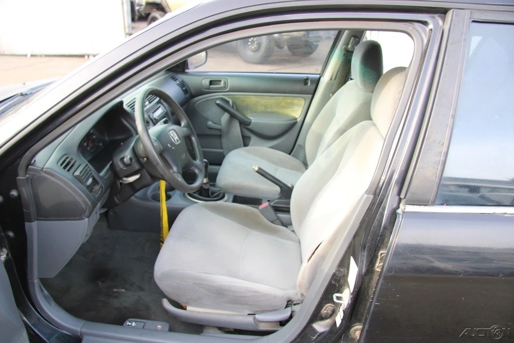 2001 Honda Civic 7th Gen - Image 12 of 21