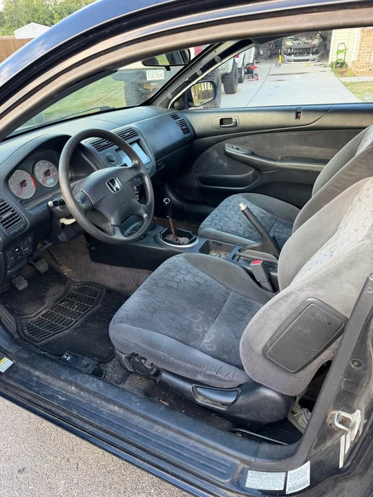 2001 Honda Civic 7th Gen - Image 6 of 12