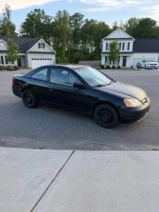 2001 Honda Civic 7th Gen - Image 3 of 12