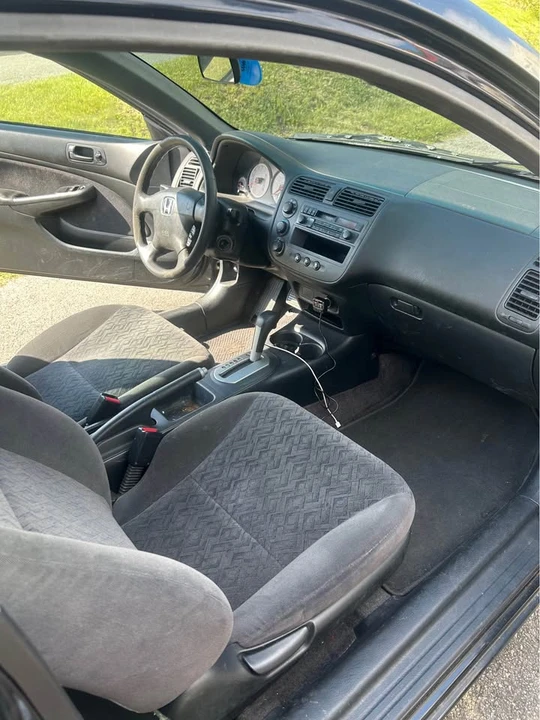 2001 Honda Civic 7th Gen - Image 4 of 6