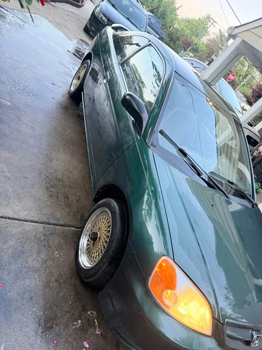 2001 Honda Civic 7th Gen - Image 7 of 9