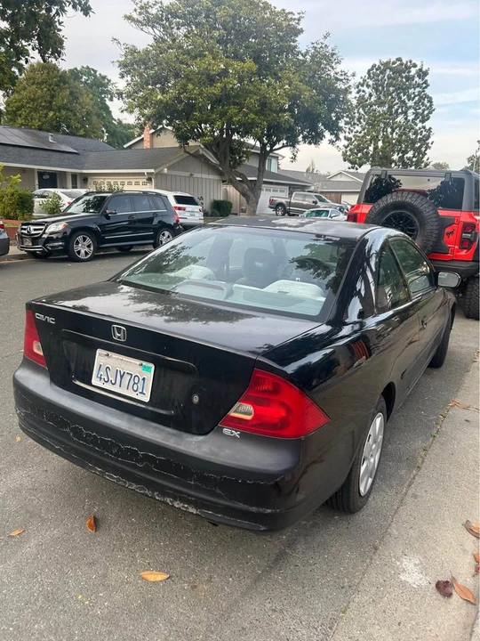 2001 Honda Civic 7th Gen - Image 2 of 5
