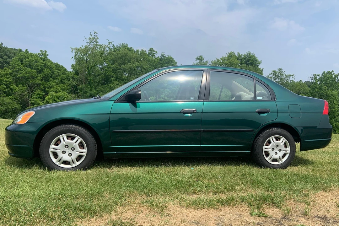 2001 Honda Civic 7th Gen - Image 3 of 31