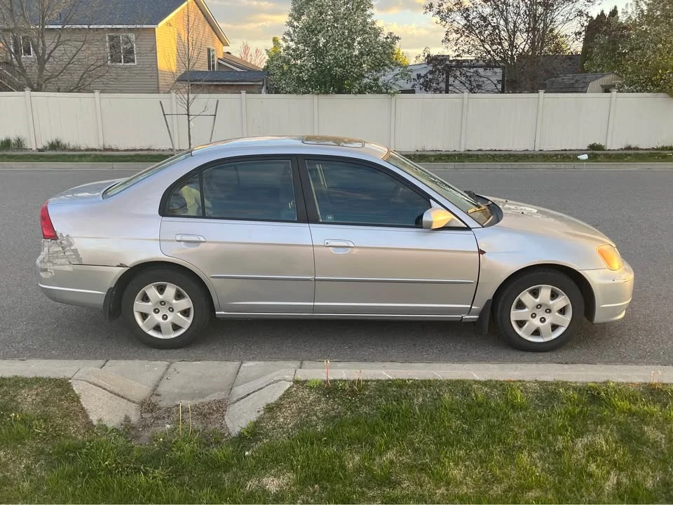 2001 Honda Civic 7th Gen - Image 3 of 11