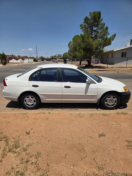 2001 Honda Civic 7th Gen - Image 3 of 4