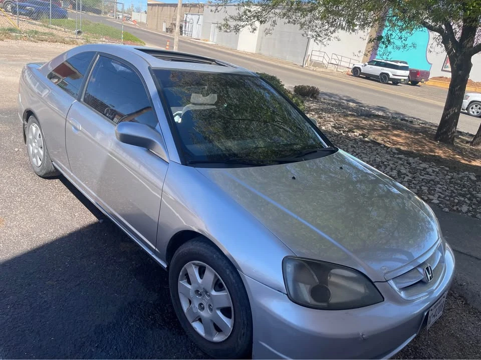 2001 Honda Civic 7th Gen - Image 2 of 4