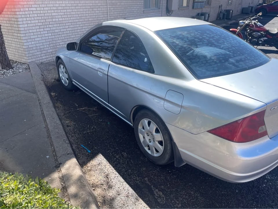 2001 Honda Civic 7th Gen - Image 3 of 4