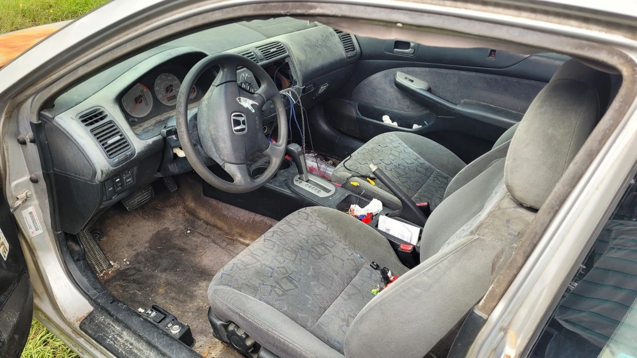 2001 Honda Civic 7th Gen - Image 8 of 13