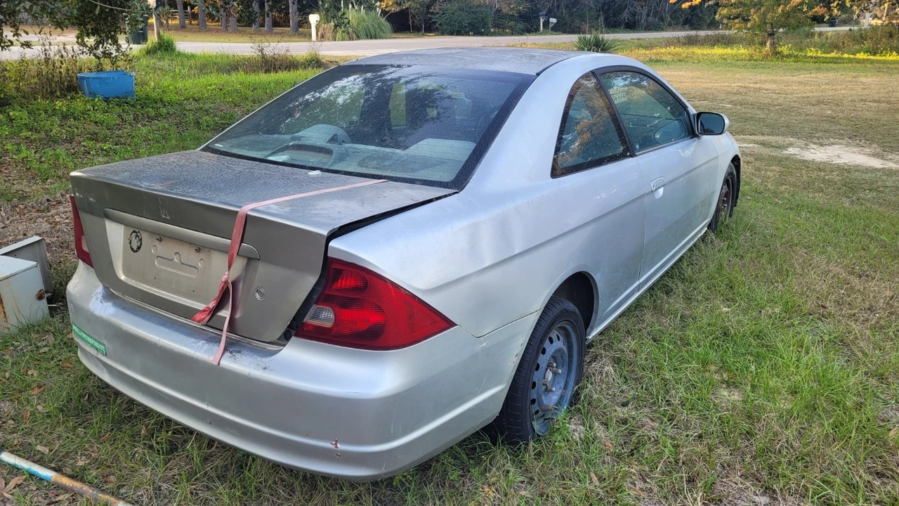2001 Honda Civic 7th Gen - Image 11 of 13