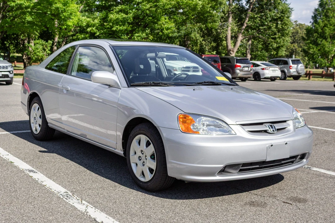 2001 Honda Civic 7th Gen - Image 3 of 31