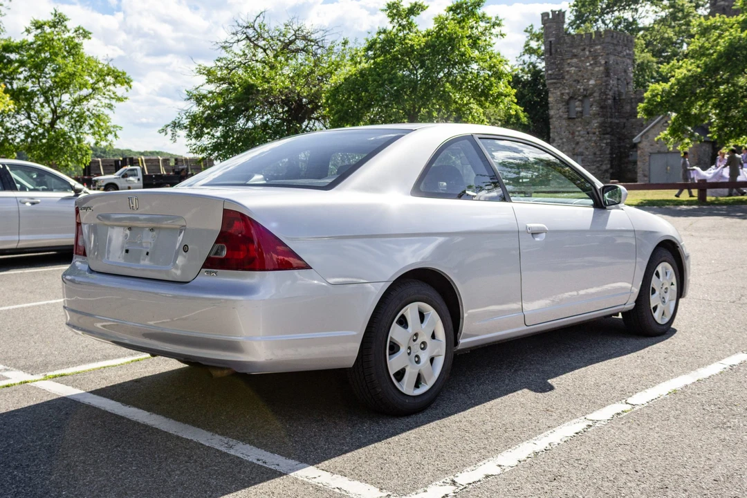 2001 Honda Civic 7th Gen - Image 5 of 31