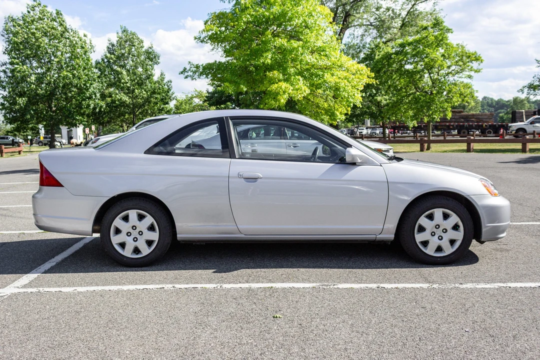2001 Honda Civic 7th Gen - Image 4 of 31