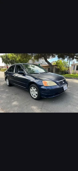 2001 Honda Civic 7th Gen - Image 2 of 4