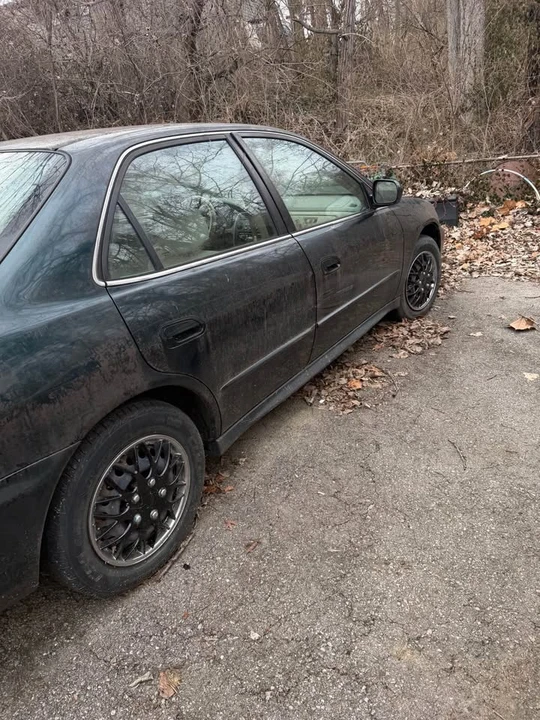 2001 Honda Civic 7th Gen - Image 3 of 18