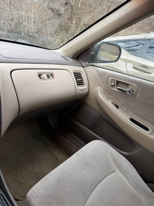 2001 Honda Civic 7th Gen - Image 16 of 18