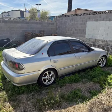 2001 Honda Civic EX Sedan 4D