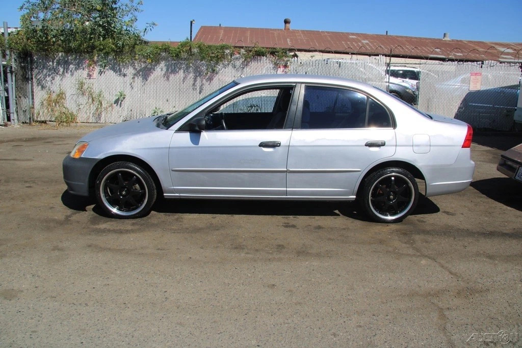 2001 Honda Civic 7th Gen - Image 3 of 21