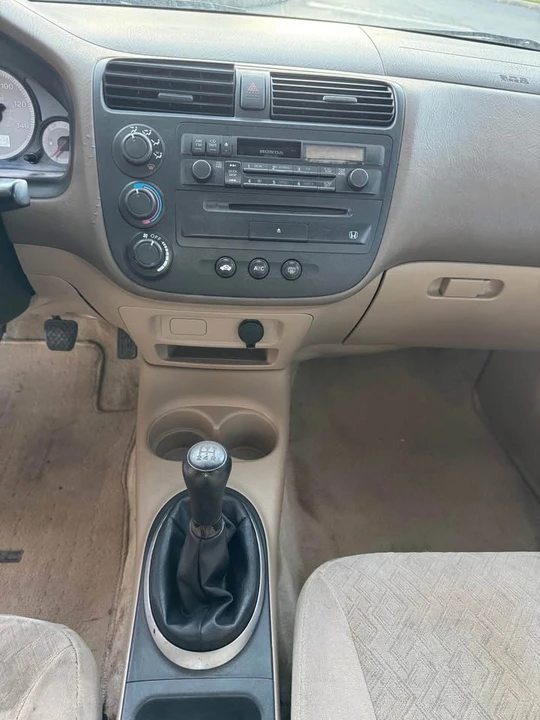 2001 Honda Civic 7th Gen - Image 9 of 10