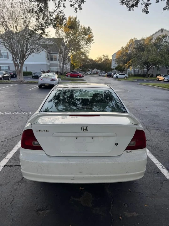 2001 Honda Civic 7th Gen - Image 4 of 10