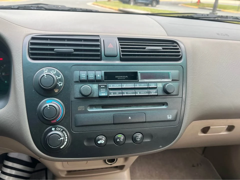 2001 Honda Civic 7th Gen - Image 12 of 18