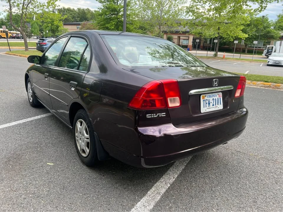 2001 Honda Civic 7th Gen - Image 5 of 18