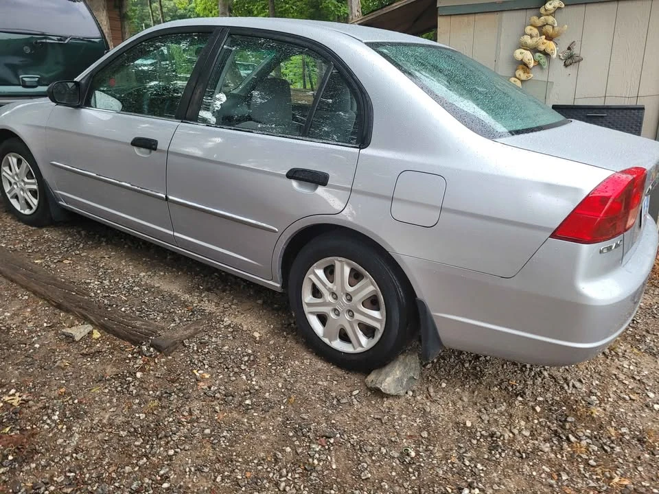 2001 Honda Civic 7th Gen - Image 3 of 4