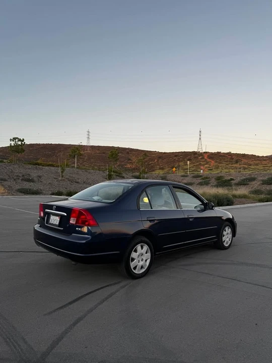 2001 Honda Civic 7th Gen - Image 5 of 12