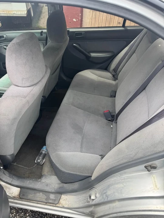 2001 Honda Civic 7th Gen - Image 6 of 8