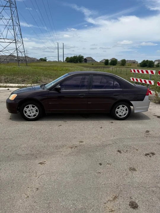 2001 Honda Civic 7th Gen - Image 4 of 10