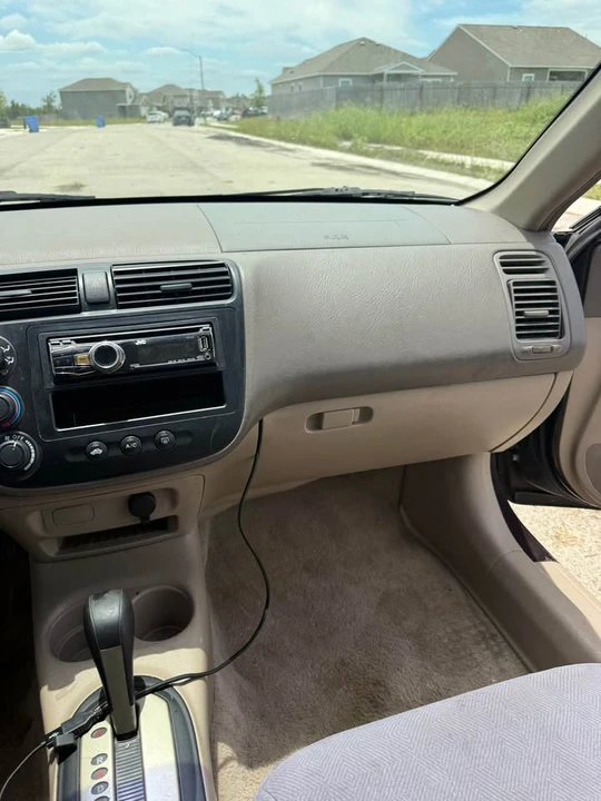 2001 Honda Civic 7th Gen - Image 8 of 10