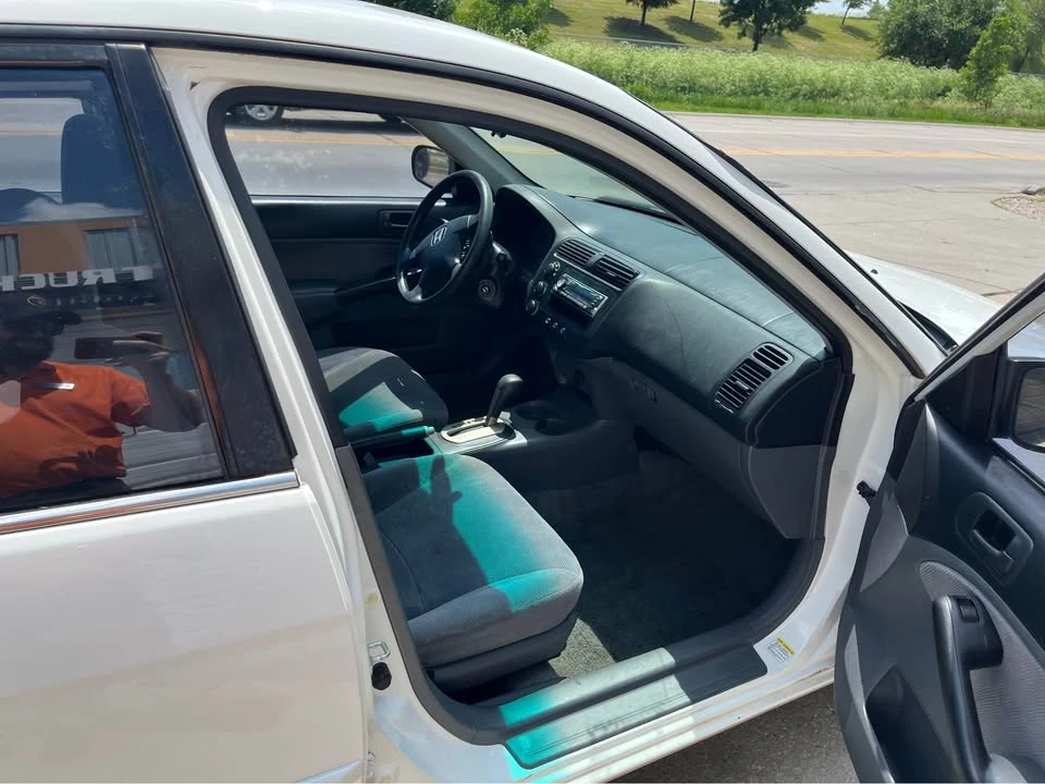 2001 Honda Civic 7th Gen - Image 11 of 18