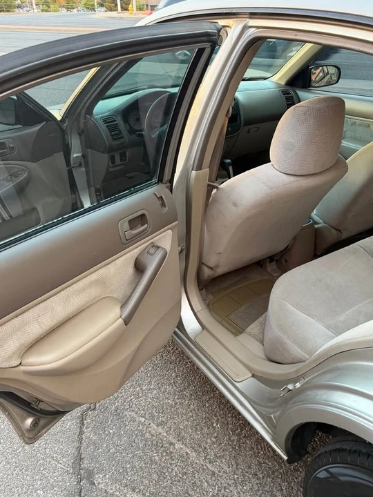 2001 Honda Civic 7th Gen - Image 10 of 11