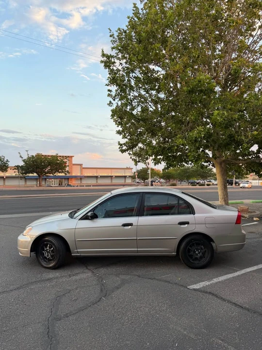 2001 Honda Civic 7th Gen - Image 2 of 11