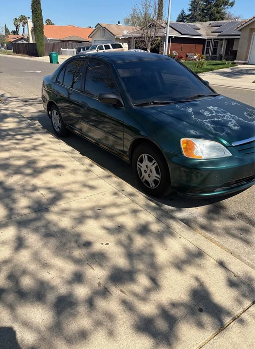 2001 Honda Civic 7th Gen - Image 3 of 10