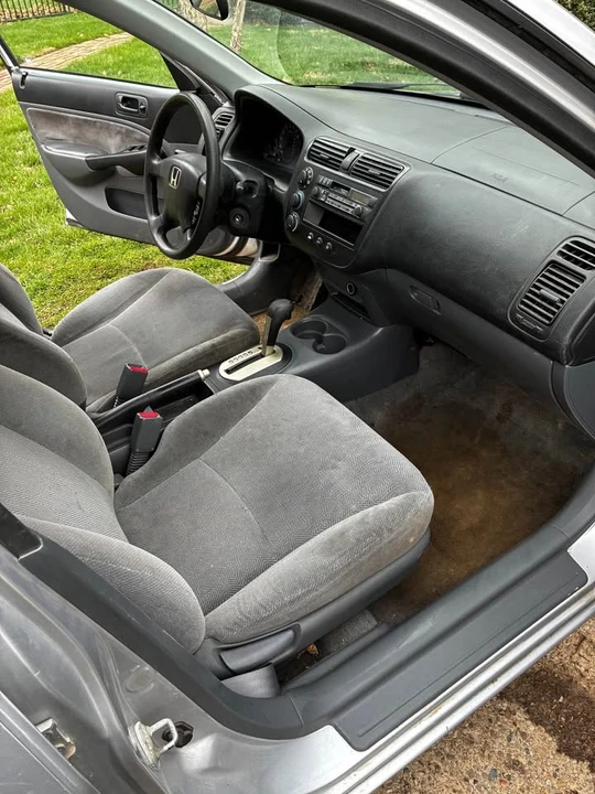 2001 Honda Civic 7th Gen - Image 6 of 7