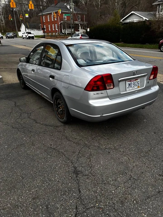 2001 Honda Civic 7th Gen - Image 3 of 7